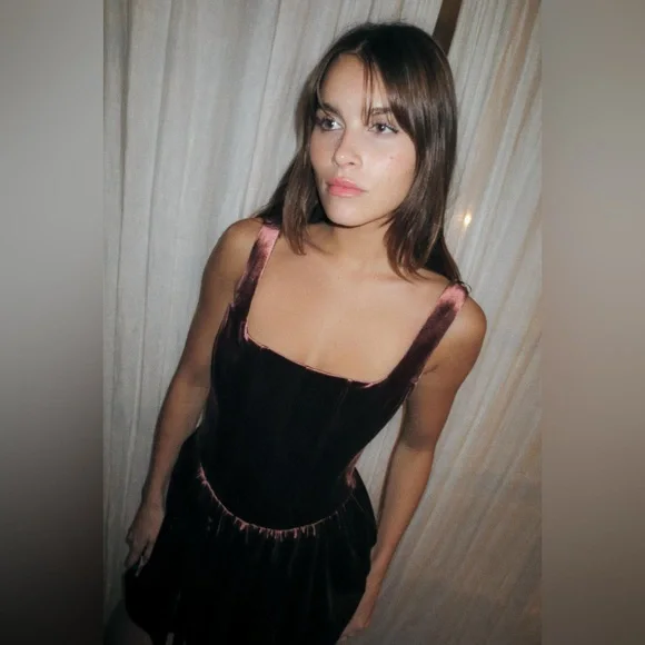 Zara Corset Velvet Mini Dress - Picture 6 of 12